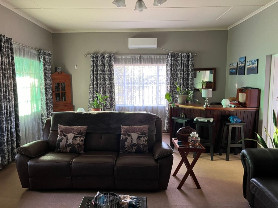 3 Bedroom Property for Sale in Steynsburg Eastern Cape